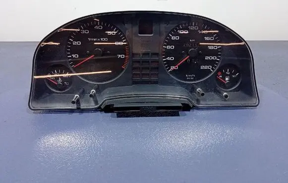 Audi 80 90 S2 B4 Speedometer (instrument cluster) 893919067AP