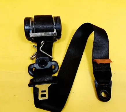 Ford Focus Front seatbelt buckle 98ABA61295DC