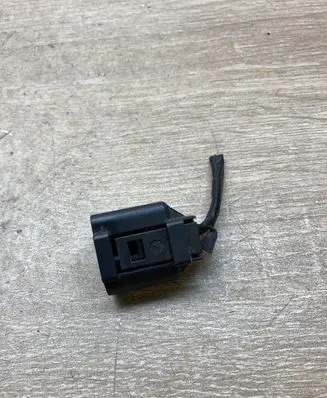 BMW 3 E46 Plug wire 8364516
