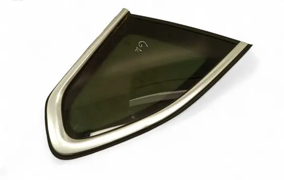 BMW X1 F48 F49 Rear side window 7406871