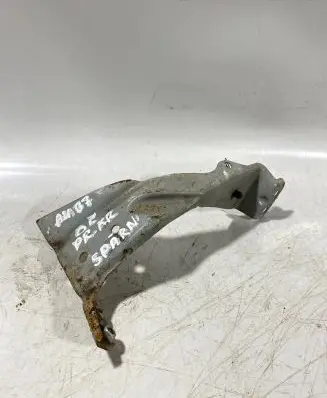 Audi A4 S4 B7 8E 8H Fender mounting bracket 8e0821135a