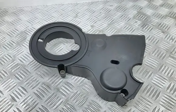 Volkswagen Golf VII Timing belt guard (cover) 04L109147D