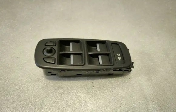 Jaguar XE Electric window control switch SPA027JT00F