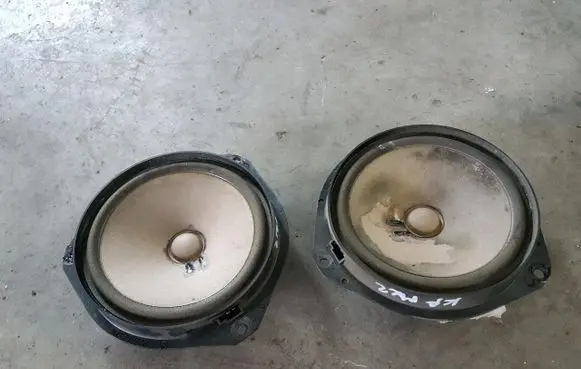 Ford Ka Front door speaker