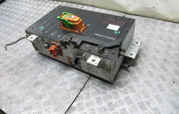 Renault Arkana Hybrid / electric car battery 295107629R