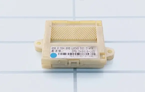 BMW 5 E39 Alarm control unit/module 52010146H 8364892 950233YP