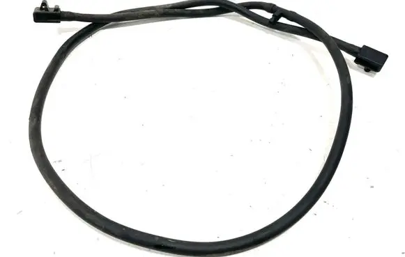 Renault Megane III Windshield washer spray nozzle 