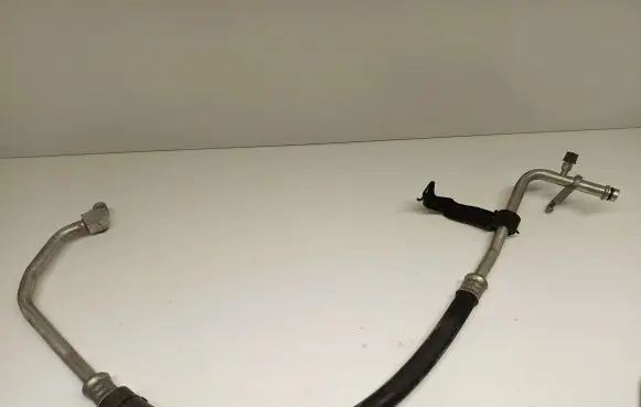 Subaru Outback Air conditioning (A/C) pipe/hose 73425AJ09A
