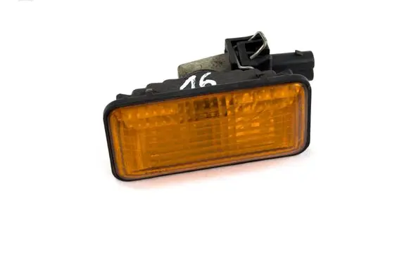 Volkswagen PASSAT B3 Front fender indicator light 1H0949117A