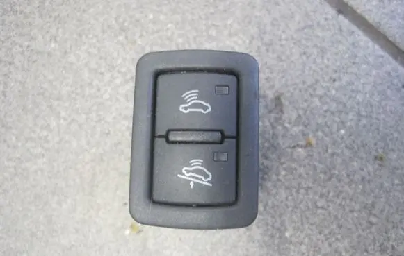 Audi A6 S6 C6 4F Alarm switch 4F0962109