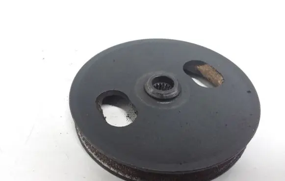 Nissan Serena Power steering pump pulley 