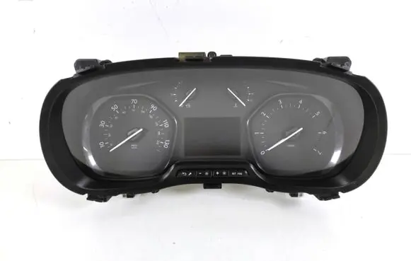 Opel Vivaro Speedometer (instrument cluster) 9837561480