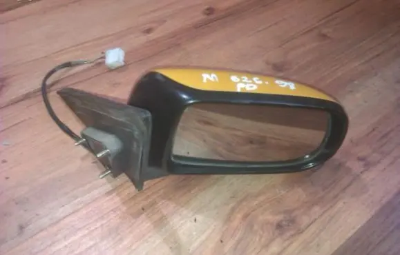 Mazda 626 Front door electric wing mirror e13010142