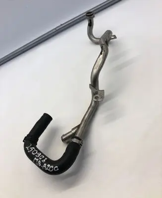 Mercedes-Benz A W177 Engine coolant pipe/hose 3900003204b