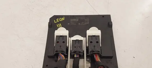 Seat Leon (5F) Central body control module 5Q0937084CN