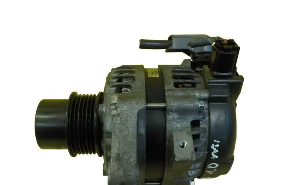 Toyota Aygo AB40 Generator/alternator 270600Q210 27060