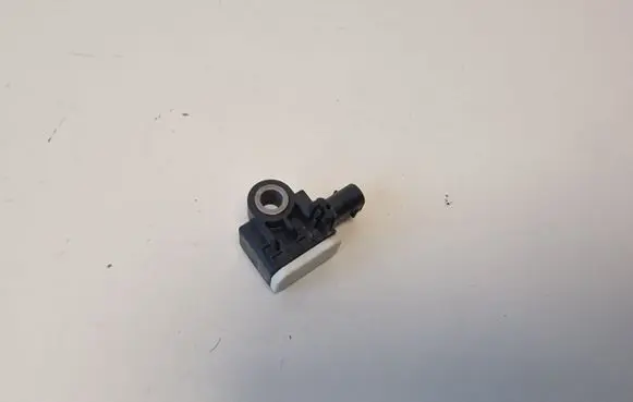 Volkswagen Polo V 6R Airbag deployment crash/impact sensor 6R0959351A