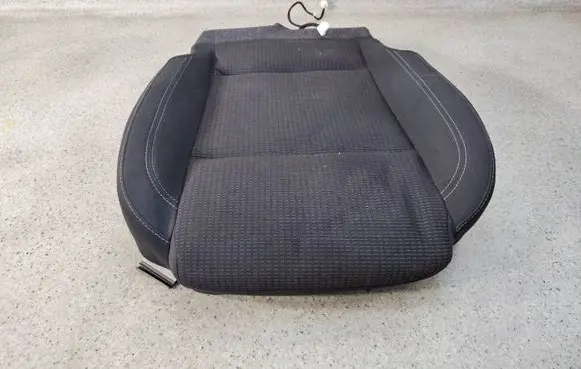 Nissan Qashqai J12 Front driver seat 