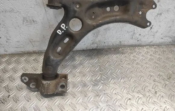 Skoda Octavia Mk2 (1Z) Front lower control arm/wishbone