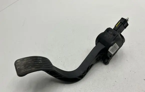 Peugeot 5008 Accelerator throttle pedal 0280755167 9671416880