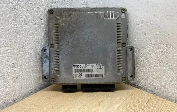 Citroen Xsara Picasso Engine control unit/module 9646774280 EDC15C2 0281010996