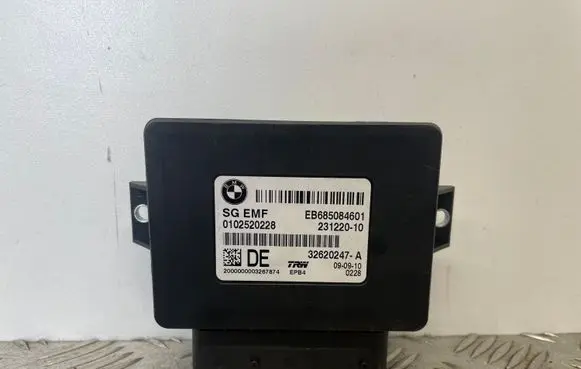 BMW 5 F10 F11 Hand brake control module 6850846