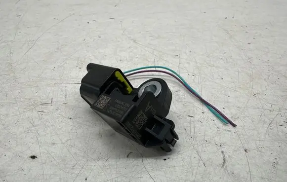 Nissan Qashqai J12 Airbag deployment crash/impact sensor 988306UA0B