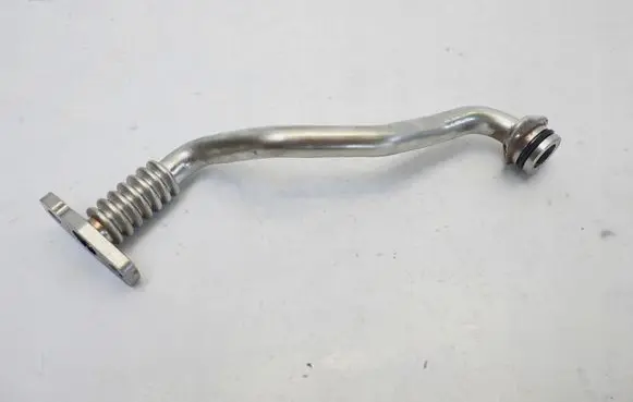 Audi Q3 F3 Gearbox oil cooler pipe/hose 05L145736A