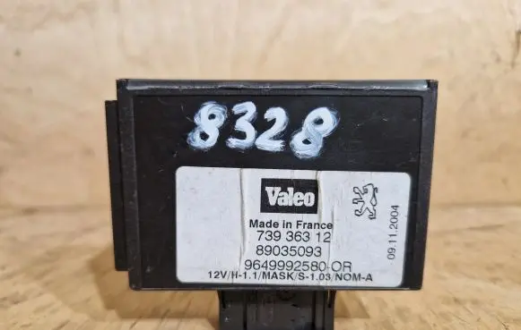 Peugeot 607 Door control unit/module 73936312 89035093 9649992580