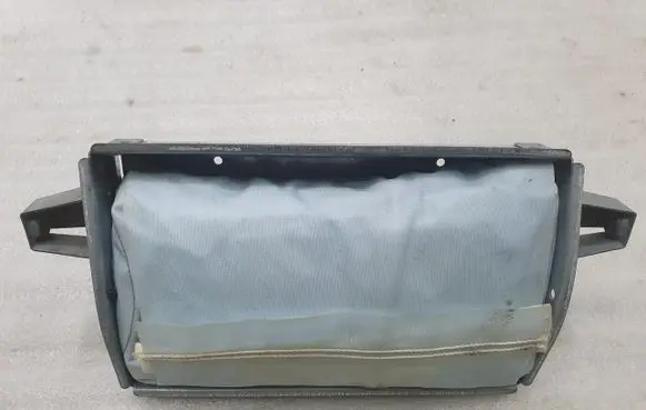 Volvo S40, V40 Passenger airbag 30812727 30851134B