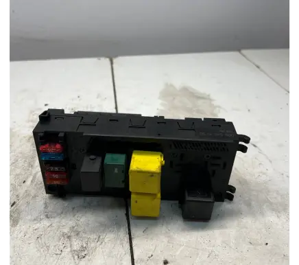 Mercedes-Benz E W210 SAM control unit A0195455632 304587