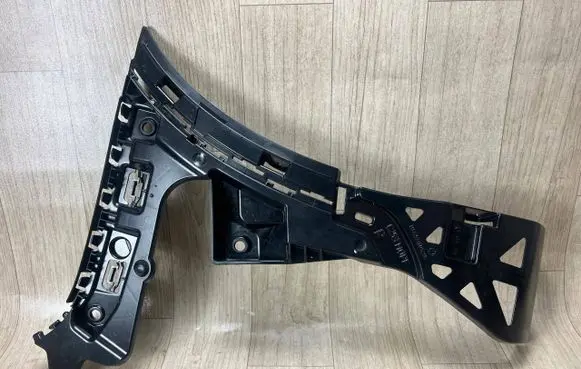 Mercedes-Benz GLC X253 C253 Rear bumper mounting bracket A2538857006 A2538805205