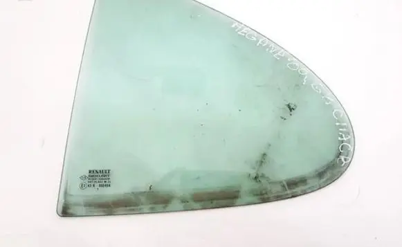 Renault Megane I Rear vent window glass 