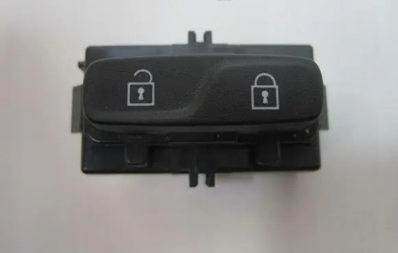 Volvo XC70 Central console control unit 31318987