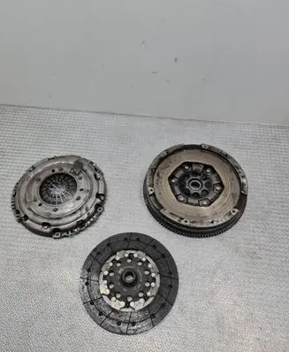 Renault Trafic III (X82) Clutch set kit 302059239R TH1111