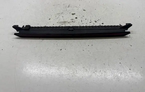 Volkswagen PASSAT B5.5 Third/center stoplight 1J6945097D
