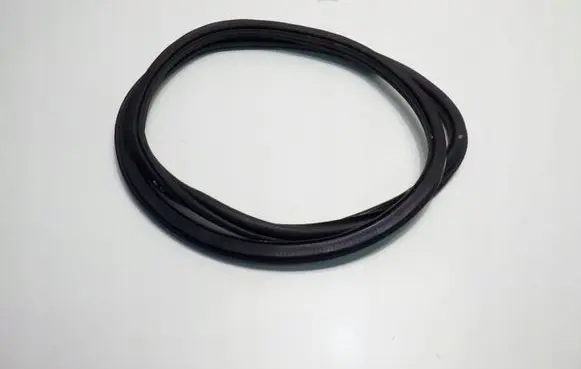 Volkswagen Taigo Rubber seal rear door 2G6867913BLT