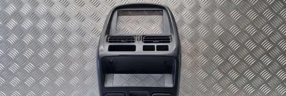 Nissan King Cab, Navara Radio/GPS head unit trim 68260VJ200 68750VJ200