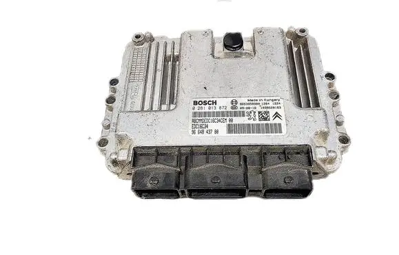 Citroen C4 I Engine control unit/module 9664843780