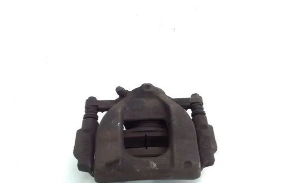 Toyota Avensis T270 Front brake caliper