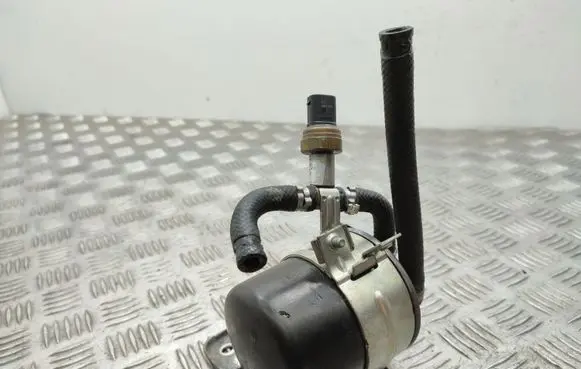 Mercedes-Benz A W176 Fuel filter A6450920140 A6450700081