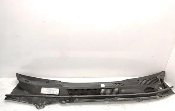 Toyota RAV 4 (XA20) Wiper trim 5570942020 5578442020 5570842110