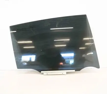 Toyota RAV 4 (XA40) Rear door window glass