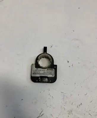 Toyota Avensis T250 Steering angle sensor 8924502010 0265005432