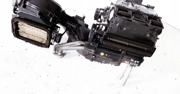 Audi A6 S6 C5 4B Interior heater climate box assembly 4b1820005p