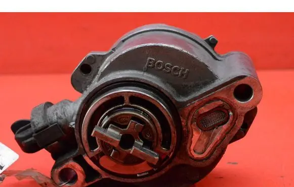 Citroen Xsara Picasso Vacuum pump 01562A
