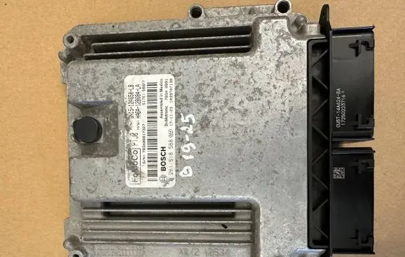 Ford Fiesta Engine control unit/module 0261S18588 GN1512A650LB HA6A12B684LA