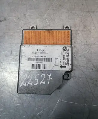 BMW 5 E39 Airbag control unit/module 8374799