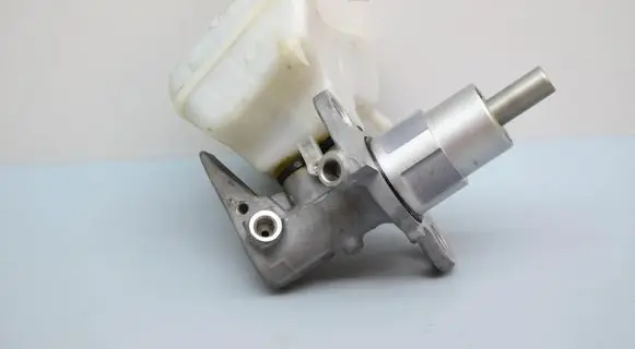Audi A6 S6 C7 4G Master brake cylinder 4G2612103H