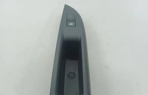 Opel Mokka B Electric window control switch 9835154080 9804480320